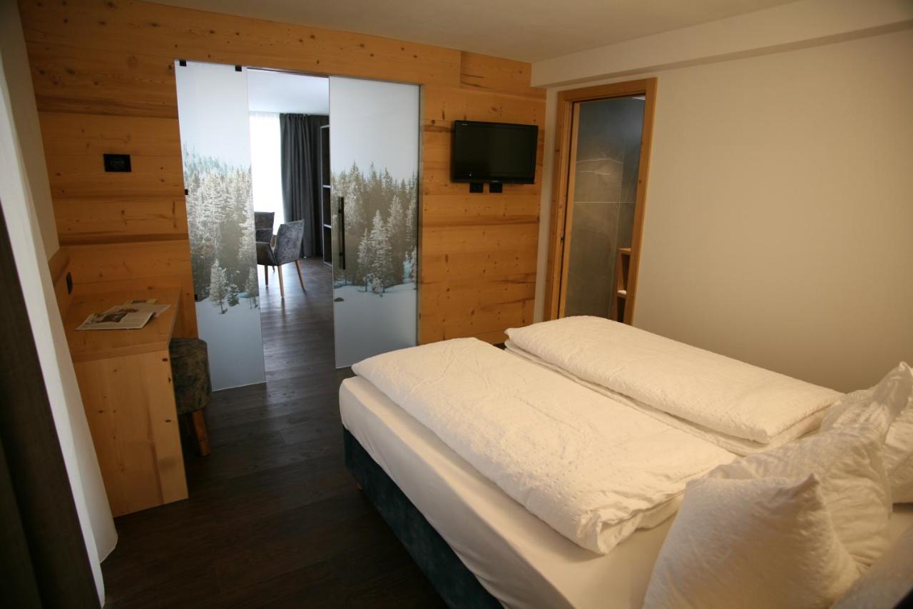 Alpen Hotel Vidi Madonna di Campiglio Ngoại thất bức ảnh
