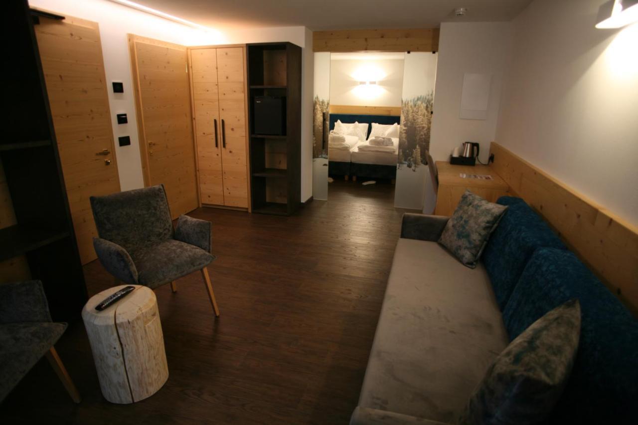 Alpen Hotel Vidi Madonna di Campiglio Ngoại thất bức ảnh