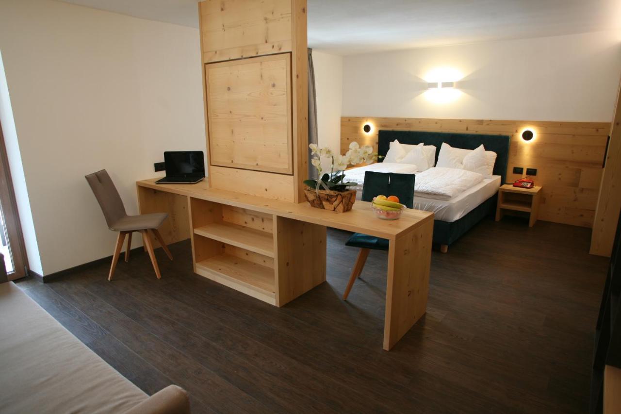 Alpen Hotel Vidi Madonna di Campiglio Ngoại thất bức ảnh