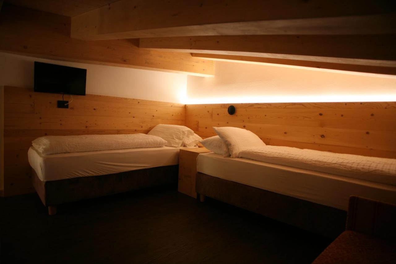 Alpen Hotel Vidi Madonna di Campiglio Ngoại thất bức ảnh