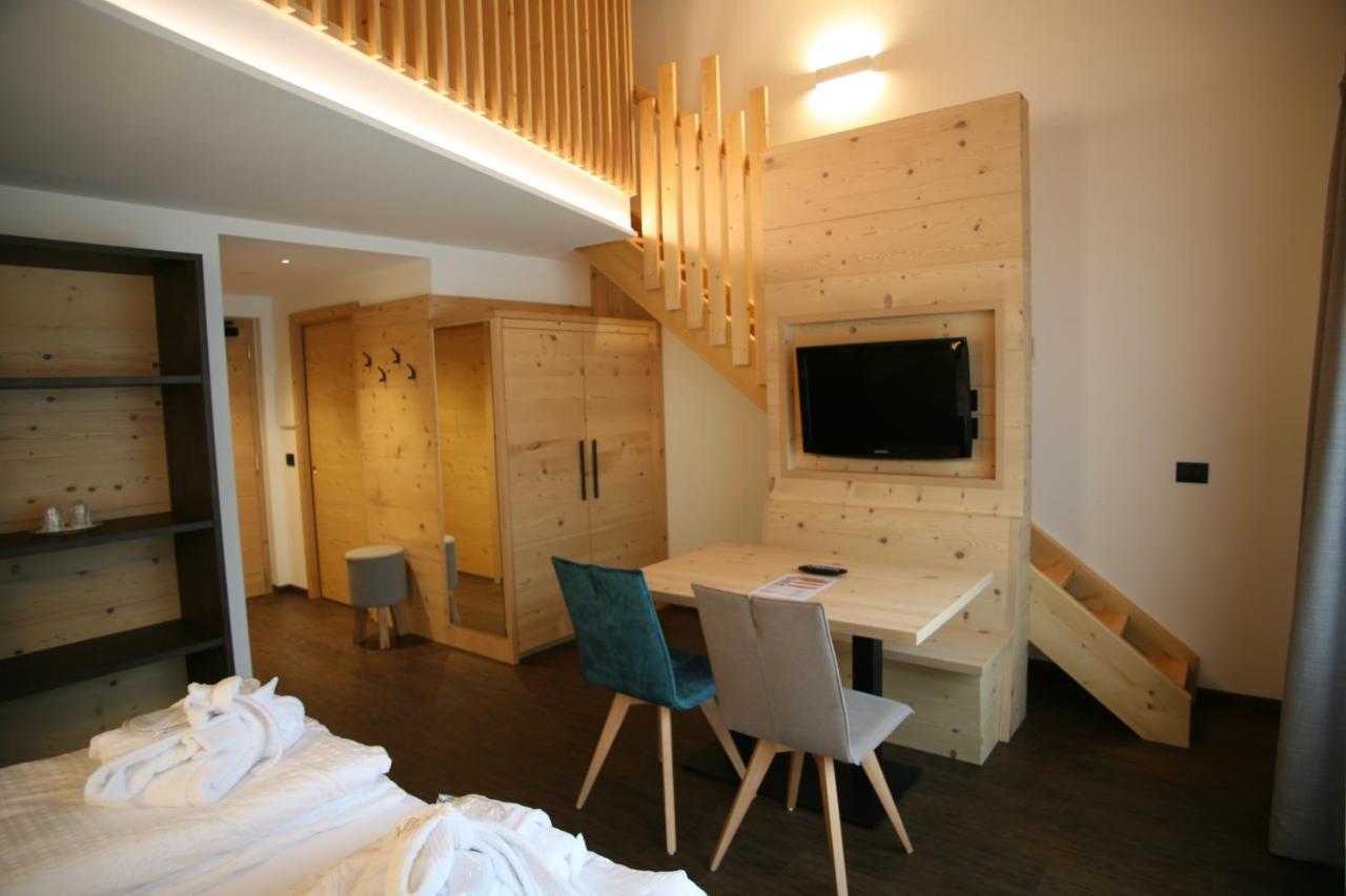 Alpen Hotel Vidi Madonna di Campiglio Ngoại thất bức ảnh