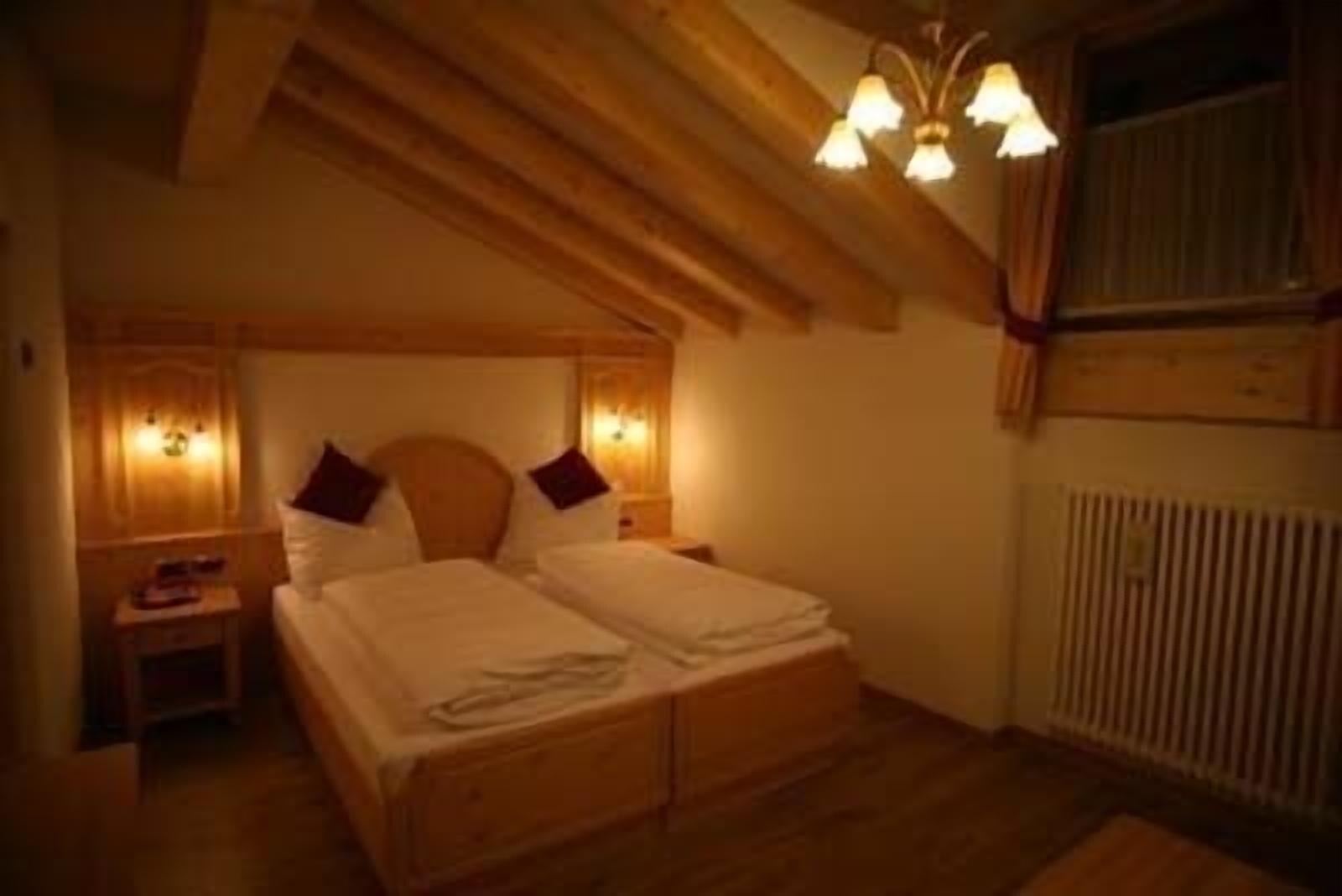 Alpen Hotel Vidi Madonna di Campiglio Ngoại thất bức ảnh